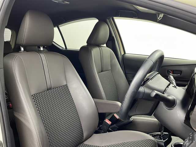 トヨタ アクア クロスオーバー グラム 栃木県 2018(平30)年 3.7万km ベージュ 社外SDナビ(ECLIPSE AVN-R9W)/・Bluetooth/フルセグTV/・CD/DVD/SD/USB/・AM/FM/トヨタセーフティセンス/・プリクラッシュセーフティ/・前後クリアランスソナー/・レーンディパーチャーアラート/・オートハイビーム/・先行者発進お知らせ/バックカメラ/ビルトインETC/コンビネーションシート(合皮)/ドアバイザー/ハロゲンヘッドライト/純正16インチアルミホイール/純正フロアマット/Wエアバッグ/スマートキー×2本/保証書、取扱説明書