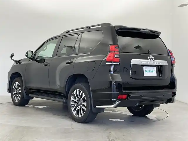 トヨタ ランドクルーザー プラド TX Lパッケージ 富山県 2023(令5)年 4.8万km ブラック サンルーフ/モデリスタエアロ/社外ナビ（AM/FM/BT/DVD/フルセグ）/バックカメラ/ドライブレコーダー/ETC/レザーシート/D/N席パワーシート/D/n席シートヒーター/D/N席エアシート/衝突被害軽減システム/レーダークルーズコントロール/レーンキープアシスト/コーナーセンサー/横滑り防止装置/純正アルミホイール/純正フロアマット/オートLEDライト/オートマチックハイビーム/スマートキー/スペアキー