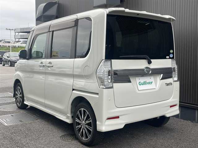 ダイハツ タント カスタム X トップED SAⅡ 茨城県 2015(平27)年 10.3万km パールホワイトⅢ (株)IDOMが運営する【じしゃロン水戸店】の自社ローン専用車両になりますこちらは現金またはオートローンご利用時の価格です。自社ローンご希望の方は別途その旨お申付け下さい/スマートキー/プッシュスタート/純正ナビ/フルセグ・BT・DVD/バックカメラ/左側パワースライドドア/純正14インチアルミホイール/フォーシーズンタイヤ/ウインカーミラー/純正フロアマット/純正ドアバイザー/スマートアシスト