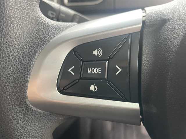 ダイハツ タント カスタム X トップED SAⅡ 茨城県 2015(平27)年 10.3万km パールホワイトⅢ (株)IDOMが運営する【じしゃロン水戸店】の自社ローン専用車両になりますこちらは現金またはオートローンご利用時の価格です。自社ローンご希望の方は別途その旨お申付け下さい/スマートキー/プッシュスタート/純正ナビ/フルセグ・BT・DVD/バックカメラ/左側パワースライドドア/純正14インチアルミホイール/フォーシーズンタイヤ/ウインカーミラー/純正フロアマット/純正ドアバイザー/スマートアシスト