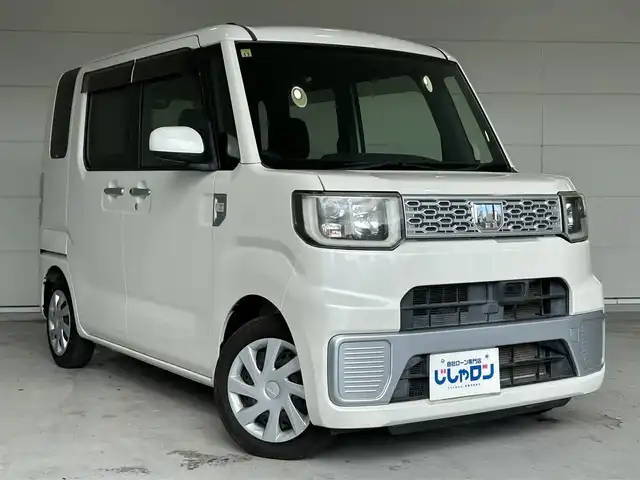 ダイハツ ウェイク L SA 沖縄県 2014(平26)年 5.4万km パールホワイトⅢ (株)IDOMが運営する【じしゃロンOO店】の自社ローン専用車両になりますこちらは現金またはオートローンご利用時の価格です。自社ローンご希望の方は別途その旨お申付け下さい/・プッシュスタート /・片側パワースライドドア /・スマートキー　/・アイドリングストップ　/。純正フロアマット　/・衝突被害軽減ブレーキ　/・盗難防止装置　/・横滑り防止装置　/・LEDヘッドライト　/・取扱説明書　