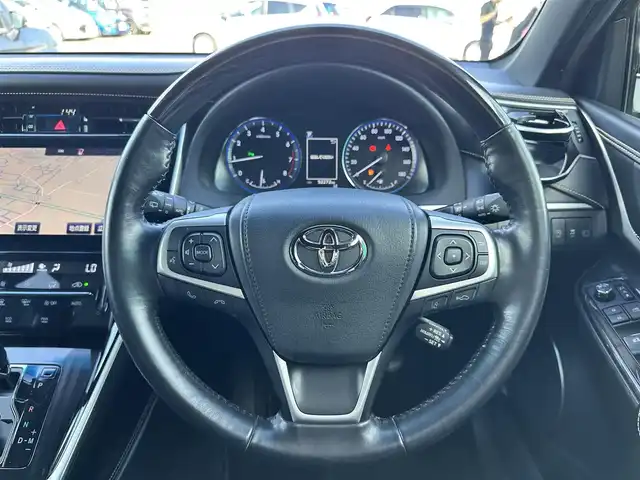 トヨタ ハリアー プログレス 宮城県 2019(令1)年 5.3万km スパークリングブラックパールクリスタルシャイン モデリスタエアロ（F/S/R）/セーフティセンス/・プリクラッシュセーフティ/・レーンディパーチャーアラート/・アダプティブハイビーム/・レーダークルーズコントロール/インテリジェントクリアランスソナー/JBLプレミアムサウンドシステム/メーカーナビ/(フルセグTV/CD/DVD/BL/BT/SD/USB/AUX)/パノラミックビューモニター/ドライブレコーダー前後/ビルトインETC/オートエアコン(ナノイー)/MTモード付AT/ハーフレザーシート/パワーシート/革巻きステアリング/ステアリングスイッチ/オートライト/アイドリングストップ/ふらつき防止/プッシュスタート＆スマートキー/ウインカー付き電動格納ミラー/フロアマット/LEDヘッドライト/フォグランプ/純正18インチAW