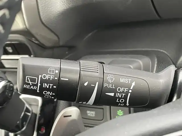 ホンダ Ｎ ＢＯＸ カスタム L ターボ スタイル+ブラック 千葉県 2022(令4)年 0.8万km プラチナホワイトパール 衝突軽減ブレーキ/両側パワースライドドア/純正７インチナビ/フルセグＴＶ/Ｂｌｕｅｔｏｏｔｈ/バックカメラ/レーダークルーズコントロール/ハーフレザーシート/ＬＥＤヘッドライト/オートライト