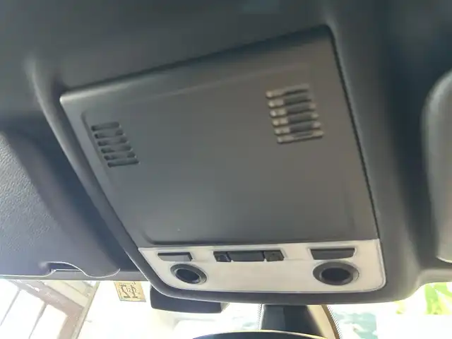 ＢＭＷ ３２０ｉ ツーリング Mスポーツ 大阪府 2011(平23)年 6.7万km 白 純正ナビ/CD/DVD/AUX/純正17インチAW/HIDヘッドライト/ETC/ルーフレール/パワーシート/Dシートメモリ/スマートキー