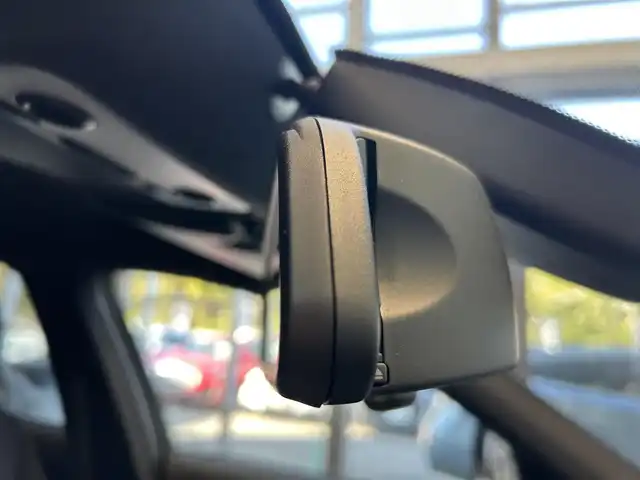 ＢＭＷ ３２０ｉ ツーリング Mスポーツ 大阪府 2011(平23)年 6.7万km 白 純正ナビ/CD/DVD/AUX/純正17インチAW/HIDヘッドライト/ETC/ルーフレール/パワーシート/Dシートメモリ/スマートキー