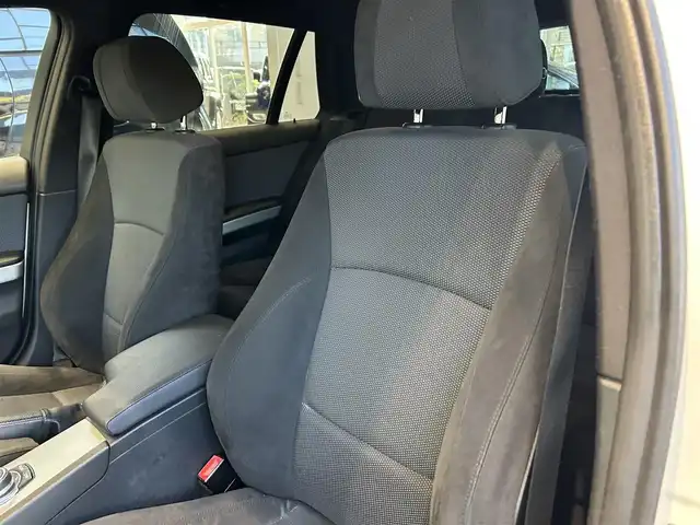 ＢＭＷ ３２０ｉ ツーリング Mスポーツ 大阪府 2011(平23)年 6.7万km 白 純正ナビ/CD/DVD/AUX/純正17インチAW/HIDヘッドライト/ETC/ルーフレール/パワーシート/Dシートメモリ/スマートキー