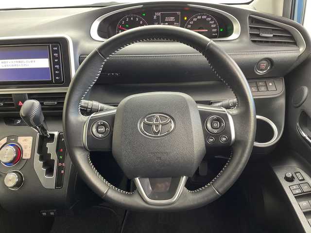 トヨタ シエンタ ファンベースG 茨城県 2021(令3)年 2.8万km グレイッシュブルー 純正ナビ　/AM/FM/CD/DVD/SD/フルセグＴＶ　/Ｂｌｕｅｔｏｏｔｈ　/バックモニター　/トヨタセーフティセンス　/レーンキープアシスト　/オートハイビーム　/コーナーセンサー　/ＬＥＤヘッドライト　/両側電動スライドドア/衝突軽減ブレーキ/ビルトインETC