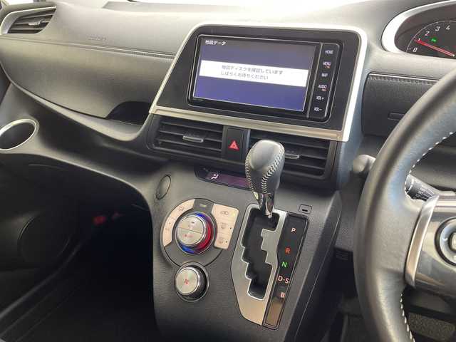 トヨタ シエンタ ファンベースG 茨城県 2021(令3)年 2.8万km グレイッシュブルー 純正ナビ　/AM/FM/CD/DVD/SD/フルセグＴＶ　/Ｂｌｕｅｔｏｏｔｈ　/バックモニター　/トヨタセーフティセンス　/レーンキープアシスト　/オートハイビーム　/コーナーセンサー　/ＬＥＤヘッドライト　/両側電動スライドドア/衝突軽減ブレーキ/ビルトインETC