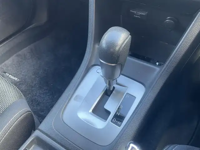 スバル インプレッサ ＸＶ 2．0i－L 山形県 2013(平25)年 8.7万km ディープシーブルーパール (株)IDOMが運営する【じしゃロン山形店】の自社ローン対象車両になります。こちらは現金ご利用時の価格です。自社ローンご希望の方は別途その旨お申付け下さい。/4WD/社外kenwoodオーディオ/クルーズコントロール/アイドリングストップ/パドルシフト/ドアバイザー/純正17インチAW/純正フロアマット