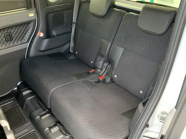 ダイハツ タント カスタム X 静岡県 2020(令2)年 3.8万km シャイニングホワイトパール 禁煙車/純正ナビ：NMZK-W72D /記録簿/(CD/DVD/BT/フルセグTV)/両側パワースライドドア/オート機能付電格ミラー/シートヒーター(前席)/シートバックテーブル/ステアリングリモコン/スマートアシスト/・衝突回避支援ブレーキ機能/・衝突警報機能/・車線逸脱警報機能/・ブレーキ制御付誤発進抑制機能/・先行車発進お知らせ機能/アダプディブドライビングビーム/コーナーセンサー/進入禁止標識誤認機能/運転席ロングスライドシート/プッシュスタート・スマートキー