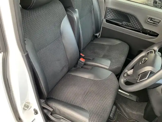 ダイハツ タント カスタム X 静岡県 2020(令2)年 3.8万km シャイニングホワイトパール 禁煙車/純正ナビ：NMZK-W72D /記録簿/(CD/DVD/BT/フルセグTV)/両側パワースライドドア/オート機能付電格ミラー/シートヒーター(前席)/シートバックテーブル/ステアリングリモコン/スマートアシスト/・衝突回避支援ブレーキ機能/・衝突警報機能/・車線逸脱警報機能/・ブレーキ制御付誤発進抑制機能/・先行車発進お知らせ機能/アダプディブドライビングビーム/コーナーセンサー/進入禁止標識誤認機能/運転席ロングスライドシート/プッシュスタート・スマートキー