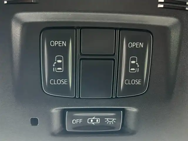 トヨタ ヴェルファイア Z 鹿児島県 2015(平27)年 6.5万km ホワイトパールクリスタルシャイン 禁煙車/純正9インチSDナビ(NSZT-Y64T)/　・Bluetooth/　・CD/DVD/　・フルセグTV/　・AM/FM/フリップダウンモニター/両側パワースライドドア/バックカメラ/ETC/電動パーキングブレーキ/ブレーキホールド/前後コーナーセンサー/後席オットマン/純正フロアマット/社外アルミホイール(huperion)/電動格納ミラー/ステアリングリモコン/全席オートパワーウィンドウ