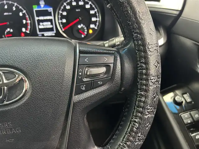 トヨタ ヴェルファイア Z 鹿児島県 2015(平27)年 6.5万km ホワイトパールクリスタルシャイン 禁煙車/純正9インチSDナビ(NSZT-Y64T)/　・Bluetooth/　・CD/DVD/　・フルセグTV/　・AM/FM/フリップダウンモニター/両側パワースライドドア/バックカメラ/ETC/電動パーキングブレーキ/ブレーキホールド/前後コーナーセンサー/後席オットマン/純正フロアマット/社外アルミホイール(huperion)/電動格納ミラー/ステアリングリモコン/全席オートパワーウィンドウ