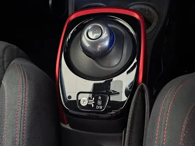 日産 ノート e－パワー ニスモ 大阪府 2018(平30)年 3.8万km ブリリアントホワイトパール /禁煙車//衝突被害軽減ブレーキ//純正SDナビ/MM318D-W//フルセグテレビ/Bluetooth/CD/DVD/SD/AUX//全方位カメラ/バックカメラ//追従式クルーズコントロール//デジタルインナーミラー//レーンキープアシスト//車高調/TEIN//スロットルコントローラー/BLITZ//BBS16インチホイール//タワーバー/クスコ//ドライブレコーダー//ETC//保証書//取扱説明書//スペアキー