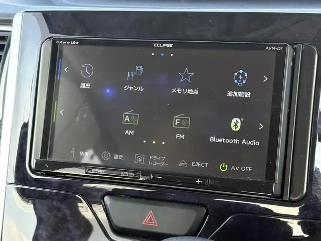 ダイハツ タント カスタム X トップED SA Ⅲ 大分県 2017(平29)年 5.8万km ブライトシルバーメタリック ・SDナビ(CD/DVD/BT/SD)/・フルセグテレビ/・バックカメラ/・スマートアシスト/・ETC/・片側パワースライドドア/・ドライブレコーダー/・運転席シートヒーター/・オートハイビーム/・ベンチシート/・リアセンサー/・スマートキー/・プッシュスタート