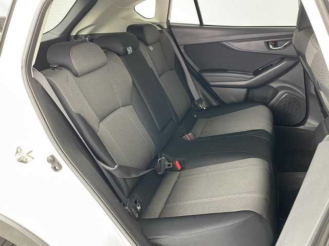 スバル インプレッサ ＸＶ 1．6i－L アイサイト 道央・札幌 2018(平30)年 3.8万km クリスタルホワイトP 禁煙車/アイサイトver3/・プリクラッシュブレーキ（自動ブレーキ）/・レーンキープアシスト/・全車速追従機能付クルーズコントロール/・AT誤発進抑制制御/・後退時ブレーキアシスト/・アクティブレーンキープ/・ツーリングアシスト/スバルリヤビークルディテクション/ディーラーOPナビ/CD.DVD.SD.BT/X-MODE/フルセグ/パドルシフト/ETC/プッシュスタート/スマートキー/電動パーキングブレーキ/LEDヘッドライト/フォグランプ/ヘッドライトウォッシャー