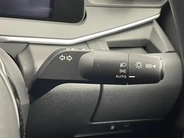 日産 ノート X 埼玉県 2021(令3)年 1.2万km ダークメタルグレー 純正メーカーナビ/フルセグTV/Bluetooth接続/デジタルインナーミラー/バックカメラ/スマートキー/USB端子/前後コーナーセンサー/エマージェンシーブレーキ/レーンキープアシスト/標識検知機能/アラウンドビューモニター