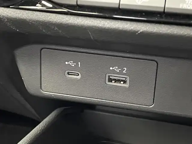 日産 ノート X 埼玉県 2021(令3)年 1.2万km ダークメタルグレー 純正メーカーナビ/フルセグTV/Bluetooth接続/デジタルインナーミラー/バックカメラ/スマートキー/USB端子/前後コーナーセンサー/エマージェンシーブレーキ/レーンキープアシスト/標識検知機能/アラウンドビューモニター
