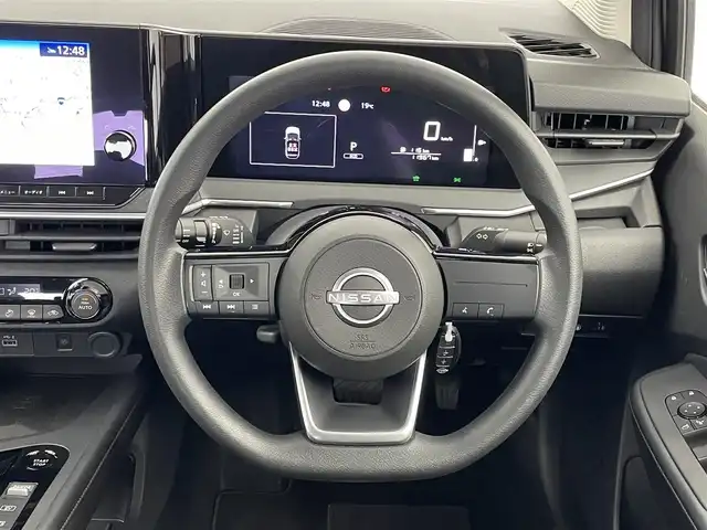 日産 ノート X 埼玉県 2021(令3)年 1.2万km ダークメタルグレー 純正メーカーナビ/フルセグTV/Bluetooth接続/デジタルインナーミラー/バックカメラ/スマートキー/USB端子/前後コーナーセンサー/エマージェンシーブレーキ/レーンキープアシスト/標識検知機能/アラウンドビューモニター