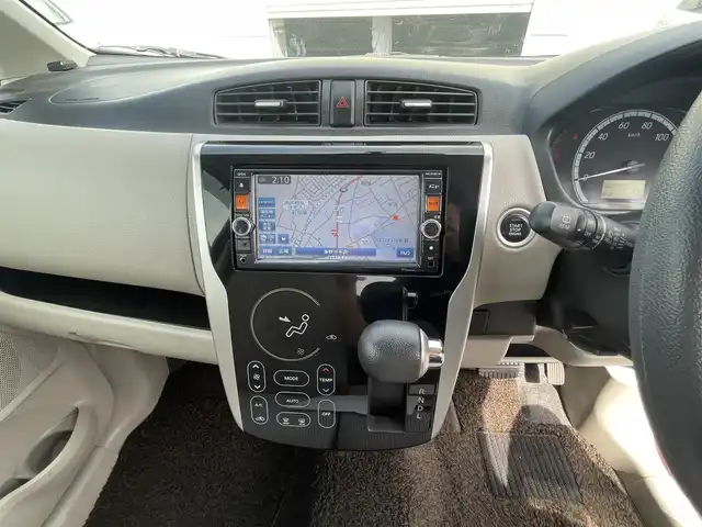 日産 デイズ X 神奈川県 2013(平25)年 10.3万km レディッシュマルーンPM (株)IDOMが運営する【じしゃロン秦野店】の自社ローン専用車両になります。こちらは現金またはオートローンご利用時の価格です。自社ローンご希望の方は別途その旨お申付け下さい/純正メモリナビ/CD/DVD/BT/地デジTV/USB/AUX/バックカメラ/アラウンドビューモニター/ETC/スマートキー/プッシュスタート/純正ホイールキャップ