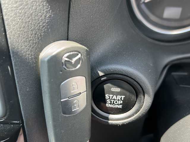 マツダ ＣＸ－５ XD 秋田県 2014(平26)年 8万km メテオグレーマイカ 登録時走行距離79909km/４WD/純正SDナビ/CD/DVD/Bluetooth/バックカメラ/フルセグTV/ETC/クルーズコントロール/前方ドライブレコーダー/横滑り防止装置/盗難防止装置/前後コーナーセンサー/アイドリングストップ/格納ウィンカーミラー/純正AW/純正フロアマット/LEDヘッドライト/フォグランプ/スマートキー