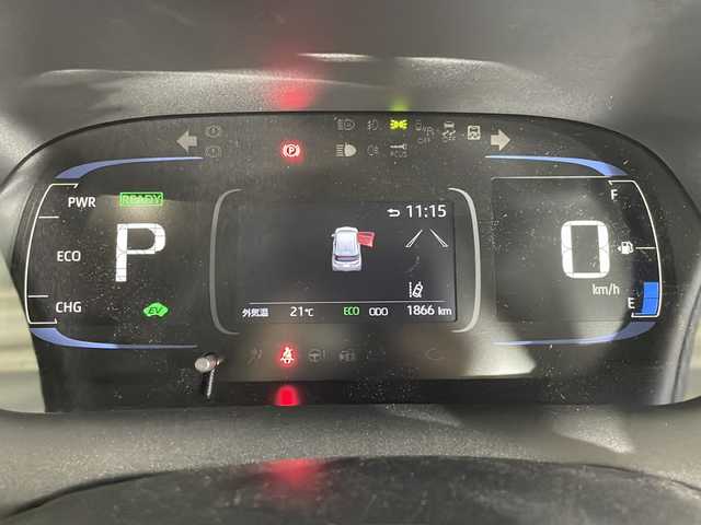 トヨタ アクア 福岡県 2023(令5)年 0.2万km パールⅡ ワンオーナー/レーダークルーズコントロール/トヨタセーフティーセンス/ディスプレイオーディオラジオ＆フルセグTV/横滑り防止装置/衝突軽減ブレーキ/レーンキープアシスト/LEDヘッドライト/前後コーナーセンサー/純正アルミホイル/電動格納ミラー/スマートキー/プッシュスタートボタン/スペアキー/オートマチックハイビーム　オートライト/バックカメラ/純正フロアマット/ビルドインETC