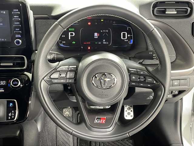 トヨタ アクア 福岡県 2023(令5)年 0.2万km パールⅡ ワンオーナー/レーダークルーズコントロール/トヨタセーフティーセンス/ディスプレイオーディオラジオ＆フルセグTV/横滑り防止装置/衝突軽減ブレーキ/レーンキープアシスト/LEDヘッドライト/前後コーナーセンサー/純正アルミホイル/電動格納ミラー/スマートキー/プッシュスタートボタン/スペアキー/オートマチックハイビーム　オートライト/バックカメラ/純正フロアマット/ビルドインETC