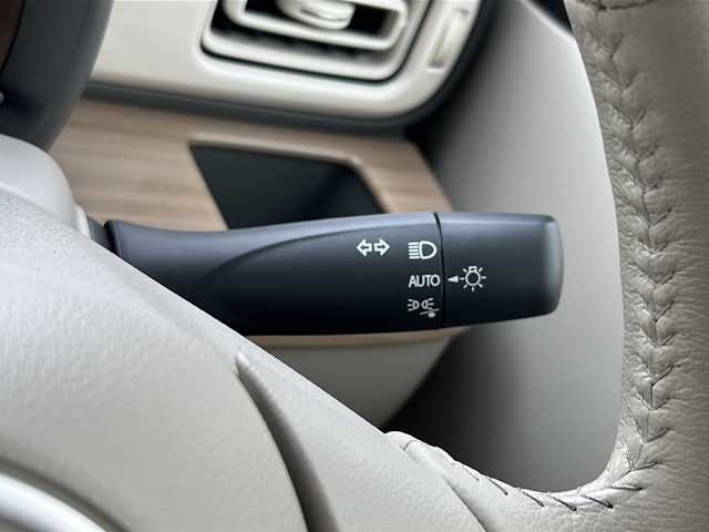 スズキ ラパン X 山口県 2022(令4)年 0.3万km ノクターンブルーパール デュアルカメラブレーキサポート/誤発進抑制機能/リヤパーキングセンサー/後退時ブレーキサポート/車線逸脱警報機能/ふらつき警報機能/LEDヘッドランプ/オートライト/ハイビームアシスト/アイドリングストップ/シートヒーター【D＋N席】/スマートキー/プッシュスタート/運転席・助手席シートヒーター/純正フロアマット/14インチ純正アルミホイール/取扱説明書/保証書