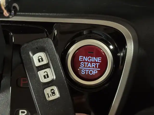 ホンダ Ｎ ＢＯＸ カスタム G Lパッケージ 群馬県 2012(平24)年 5.5万km プレミアムダイナミックブルーパール 社外SDナビ/　　CD/DVD/フルセグ/MSV/USB/iPod/片側パワースライドドア/HIDオートライト/純正14インチAW/ドライブレコーダー/アイドリングストップ/横滑り防止装置/スマートキー/ETC