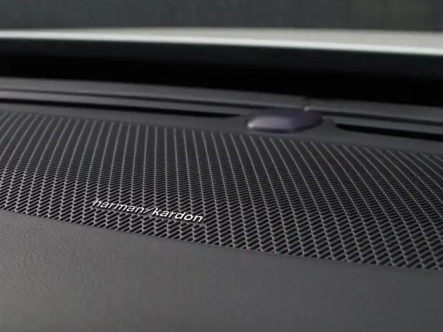 ボルボ ＸＣ９０ D5 AWD インスクリプション 埼玉県 2019(令1)年 3.2万km クリスタルホワイトP ブラウンレザーシート/アダプティブクルーズコントロール/インテリセーフ/パノラミックスライディングルーフ/harman/kardon/ヘッドアップディスプレイ/CarPlay/パークセンサー/ブラインドスポットモニター/全周囲カメラ/純正ナビ/ETC/フルセグTV/シートヒーター/ベンチレーション/ステアリングヒーター/シートポジションメモリー機能