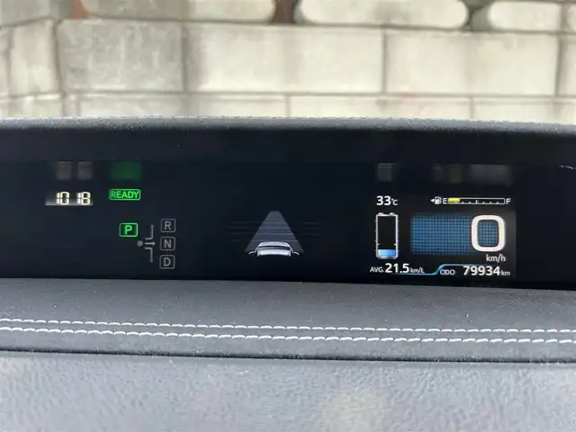 トヨタ プリウス ＰＨＶ S GRスポーツ 茨城県 2020(令2)年 8万km ホワイトパールクリスタルシャイン 社外８インチSDナビ/-Bluetooth/フルセグTV/CD/DVD/バックカメラ/レーンキープアシスト/レーダークルーズコントロール/LEDヘッドライト/オートライト/オートマチックハイビーム/前席シートヒーター/純正１８インチアルミホイール/横滑り防止装置/盗難防止装置/衝突被害軽減システム/ステアリングスイッチ/前方ドライブレコーダー/ドライブレコーダー/ETC/プッシュスタート/スマートキー