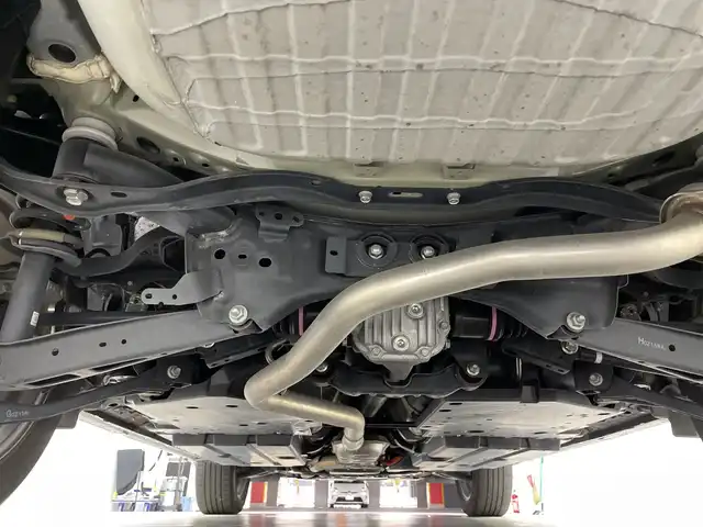 スバル フォレスター ハイブリッド アドバンス 愛知県 2021(令3)年 3.4万km クリスタルブラックシリカ 禁煙車/４WD/純正8インチナビ/（CD/DVD/Bluetooth/フルセグTV/HDMI)/サイド・フロントカメラ/デジタルインナーミラー/アイサイト/プリクラッシュセーフティ/レーンキープアシスト/ブラインドスポットモニター/レーダークルーズコントロール/ETC/ドライブレコーダー/ナッパレザーシート/シートヒーター/メモリシート/パワーシート/ステアリングヒーター/パドルシフト/純正18インチアルミホイール/スマートキー/プッシュスタート/LEDヘッドライト/フロントフォグランプ/純正フロアマット/横滑り防止装置/ステアリングスイッチ/電動格納ミラー