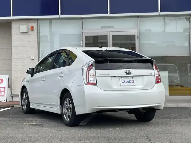 トヨタ プリウス S 静岡県 2012(平24)年 9.6万km ホワイトパールクリスタルシャイン (株)IDOMが運営する【じしゃロン焼津店】の自社ローン専用車両になります。こちらは現金またはオートローンご利用時の価格です。自社ローンご希望の方は別途その旨お申付け下さい　/純正メモリナビ/（ワンセグＴＶ/Ｂｌｕｅｔｏｏｔｈ接続/ＣＤ/ＤＶＤ/ミュージックサーバー）/バックカメラ/ＥＴＣ/ＨＩＤヘッドライト/オートライト/プッシュスタート＆スマートキー