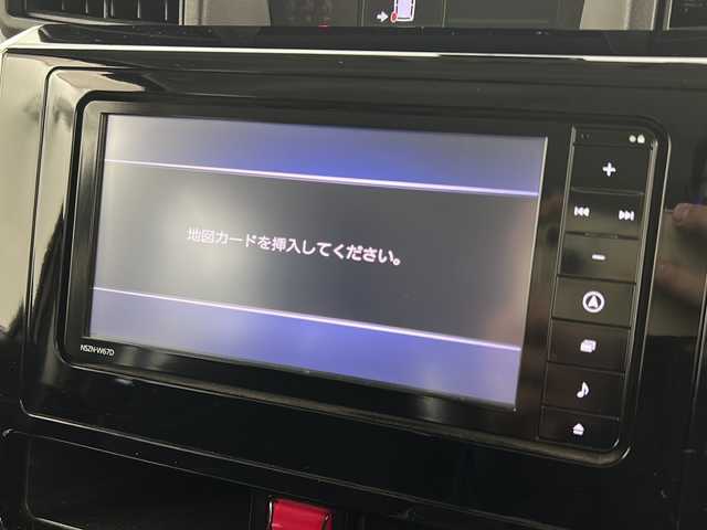 ダイハツ トール カスタムG SAⅡ 宮城県 2017(平29)年 5.2万km プラムブラウンクリスタルマイカ 禁煙車/フリップダウンモニター/スマートアシストIII/・衝突回避支援/・車線逸脱警報/・先行車発進お知らせ/両側パワースライドドア/クルーズコントロール/純正7インチナビ/地図SD無し/（BT.AM.FM.CD.DVD.SD）/アラウンドビューモニター/フルセグテレビ/ビルトインETC/革巻きステアリング/ステアリングスイッチ/プッシュスタート/スマートキー/ロールサンシェード/純正フロアマット/純正ドアバイザー/LEDヘッドライト/LEDフォグランプ/純正14インチアルミホイール/横滑り防止機能/アイドリングストップ/コーナーセンサー
