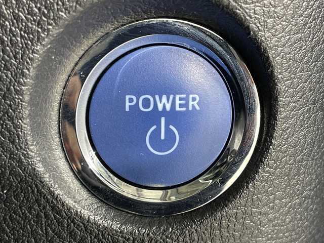 トヨタ アルファードハイブリット S 神奈川県 2020(令2)年 4万km スパークリングブラックパールクリスタルシャイン 4WD/純正ディスプレイオーディオ/コネクトナビ/CD DVD/Bluetooth　USB　Miracast/両側電動スライドドア/AC100Vコンセント/セーフティセンス/プリクラッシュセーフティ/レーントレーシングアシスト/レーンディパーチャーアラート/レーダークルーズコントロール/オートマチックハイビーム/ロードサインアシスト/パーキングサポートブレーキ/先行車発進お知らせ機能/前後ソナー/純正ビルトインETC/革巻きステアリング/2列目オットマン/社外ワイヤレス充電/EV/ECOモード/SOSコール/nanoe/社外前後ドライブレコーダー/電動パーキングブレーキ/オートブレーキオールド/プッシュスタート/スマートキー/2眼LEDヘッド/フォグランプ/オートライト/純正リアスポイラー/純正17インチアルミホイール/