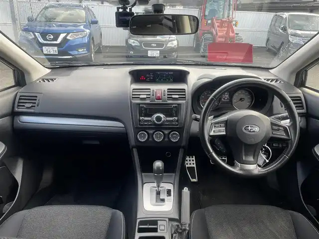 スバル インプレッサ ＸＶ 2．0i 山形県 2013(平25)年 8.1万km ディープシーブルーパール (株)IDOMが運営する【じしゃロン山形店】の自社ローン対象車両になります。こちらは現金ご利用時の価格です。自社ローンご希望の方は別途その旨お申付け下さい。/社外オーディオ/ETC/クルーズコントロール/電動格納ミラー/純正フロアマット/横滑り防止機能