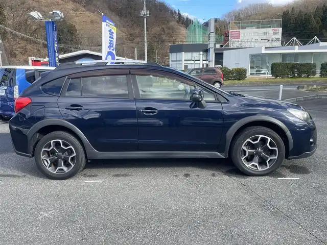 スバル インプレッサ ＸＶ 2．0i 山形県 2013(平25)年 8.1万km ディープシーブルーパール (株)IDOMが運営する【じしゃロン山形店】の自社ローン対象車両になります。こちらは現金ご利用時の価格です。自社ローンご希望の方は別途その旨お申付け下さい。/社外オーディオ/ETC/クルーズコントロール/電動格納ミラー/純正フロアマット/横滑り防止機能