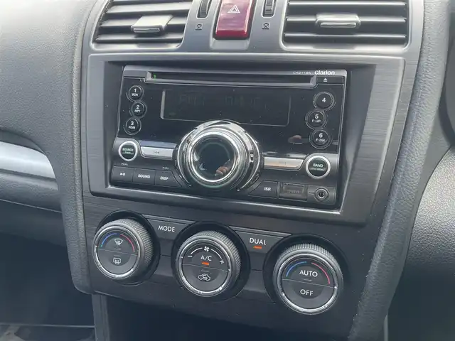 スバル インプレッサ ＸＶ 2．0i 山形県 2013(平25)年 8.1万km ディープシーブルーパール (株)IDOMが運営する【じしゃロン山形店】の自社ローン対象車両になります。こちらは現金ご利用時の価格です。自社ローンご希望の方は別途その旨お申付け下さい。/社外オーディオ/ETC/クルーズコントロール/電動格納ミラー/純正フロアマット/横滑り防止機能