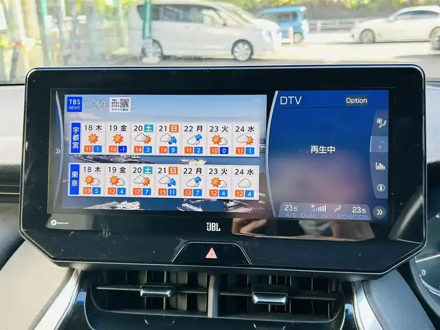 トヨタ ハリアー Z 神奈川県 2020(令2)年 3.7万km スレートグレーメタリック 純正メモリナビ（JLB）/・DTV/Bluetooth/全方位モニタ/JBLプレミアムサウンド/前後ドライブレコーダー/ヘッドアップディスプレイ/Toyota Safety Sense/・プリクラッシュセーフティ/・レーントレーシングアシスト/・レーダークルーズコントロール/・先行車発進告知機能/・ブラインドスポットモニター/・クリアランスソナー/イモビライザー/ビークルスタビリティアシスト/コーナーセンサー/アダプティブハイビームシステム/パワーバックドア/ハーフレザーシート/D席パワーシート/純正フロアマット/純正19インチアルミホイール/純正LEDヘッドライト/フォグランプ/ビルトインETC2.0/センターコンソール/革巻きステアリング/プッシュEgスタート/ストップ/スマートキー×1/取扱説明書