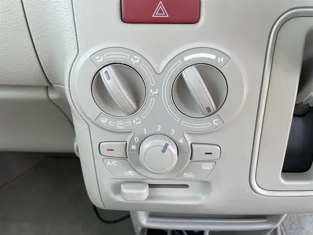 スズキ ラパン S 熊本県 2015(平27)年 4.9万km カシスピンクパールメタリック 社外メモリナビ/・AM/FM/CD/DVD/SD/USB/フルセグTV/・バックカメラ/衝突軽減ブレーキ/D席シートヒーター/ETC/アイドリングストップ/オートライト/HIDヘッドライト/スマートキー/プッシュスタート
