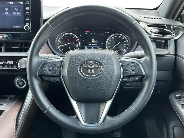 トヨタ ハリアー G 茨城県 2022(令4)年 1.7万km プレシャスブラックパール ８型ディスプレイオーディオ（ＢＴ・ＦＭ・ＡＭ・ＡＵＸ・ＵＳＢ）/モデリスタフルエアロ/デジタルインナーミラー　/レーダークルーズコントロール/ビルトインＥＴＣ　/前後コーナーセンサー/前後ドラレコ　　/オートマチックハイビーム　/パワーシート/衝突軽減ブレーキ/モデリスタフルエアロ/パワーバックドア/レーンキープアシスト/W＋サイドエアバック/バックカメラ　/　