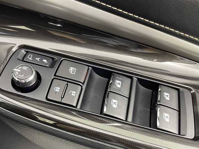 トヨタ ハリアー プログレス 千葉県 2019(令1)年 3.2万km ホワイトパールクリスタルシャイン トヨタセーフティセンス/・プリクラッシュセーフティ/・レーンディパーチャーアラート/・クリアランスソナー/・オートハイビーム/純正9インチSDナビ/CD BT MSV フルセグ/全方位カメラ/パワーバックドア/レーダークルーズコントロール/LEDオートライト/ハーフレザーシート/純正18インチアルミホイール/パーキングスイッチ/ブレーキホールド/革巻きステアリング/ドアバイザー/プッシュスタート/スマートキー/ETC