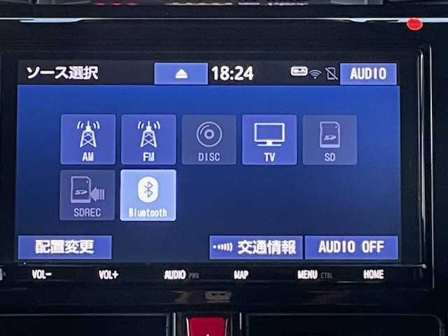 トヨタ ルーミー カスタムG 愛知県 2021(令3)年 2.4万km パールホワイトⅢ スマートアシスト/　　・衝突警報機能/　　・衝突回避支援ブレーキ機能/　　・先行車発進お知らせ機能/　　・標識認識機能/　　・車線逸脱警報機能/　　・路側逸脱警報/　　・ふらつき警報/　　・アダプティブドライビングビーム/　　・アダプティブクルーズコントロール/　　・サイドビューランプ/　　・パノラミックビューモニター/純正9インチナビ/　　・CD/DVD/フルセグ/BT/ドライブレコーダー/ビルトインETC/ステアリングリモコン/シートヒーター（前席）/オートエアコン/両側パワースライドドア/純正LEDヘッドライト/フォグランプ/電動格納ウィンカーミラー/取扱説明書/保証書/スペアキー