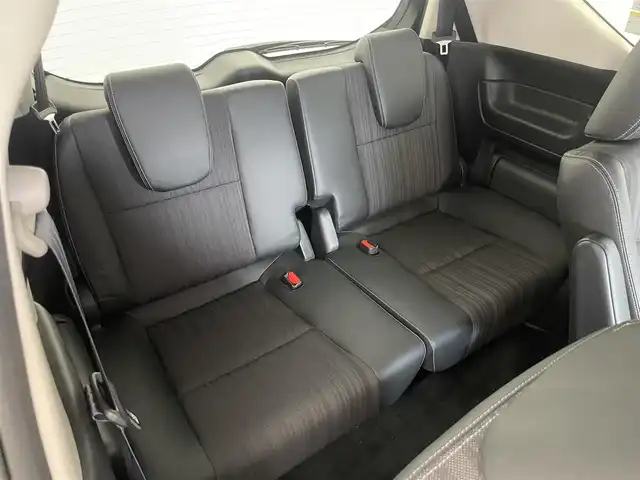 ホンダ フリード G ホンダセンシング 埼玉県 2018(平30)年 4.6万km プレミアムスパークルブラックパール 純正ナビ　バックカメラ　ビルトインＥＴＣ　前後ドライブレコーダー　ホンダセンシング　アダクティブクルーズコントロール　純正アルミホイール　両側パワスラ　オートライト　ＬＥＤヘッドライト　地デジフルセグ
