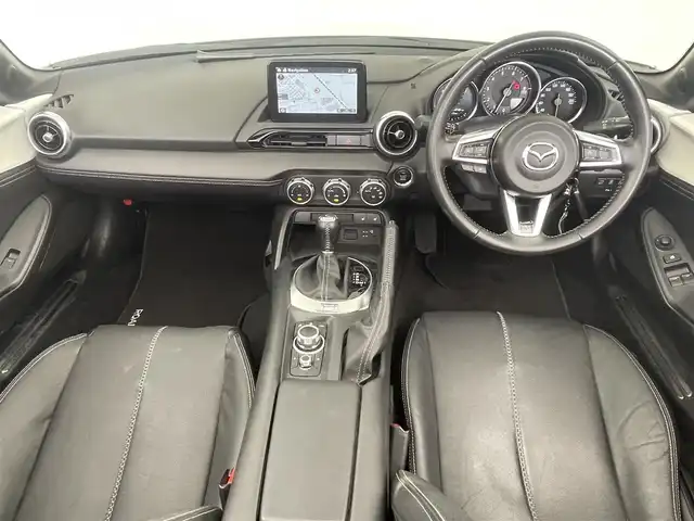 マツダ ロードスター シルバー トップ 埼玉県 2020(令2)年 4.5万km スノーフレイクホワイトパールマイカ 純正ナビ　バックカメラ　ＢＳＭ　黒レザーシート　ビルトインＥＴＣ　セーフティパッケージ　シートヒーター　クルーズコントロール　純正アルミホイール　オートライト　ＬＥＤヘッドライト　地デジフルセグ
