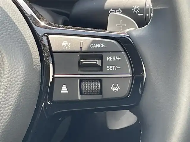 ホンダ ＺＲ－Ｖ ハイブリッド e:HEV Z 福岡県 2025(令7)年 0.1万km クリスタルブラックパール ホンダセンシング/衝突軽減/レーンアシスト/コーナーセンサー/ＢＯＳＥサウンド/レザーシート/純正ナビ/フルセグTV/BT/applecarplay/androidauto/全周囲カメラ/ＢＳＩ/ハンズフリーパワーバックドア/ＡＣＣ/ステアリングヒーター/前席/後席シートヒーター/前席パワーシート/シートメモリー/ダウンヒルアシストコントロール/ワイヤレス充電/ビルトインETC2.0/パドルシフト/電動パーキング/ブレーキホールド/スマートキー/プッシュスタート