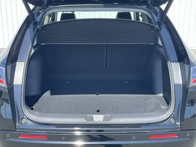 ホンダ ＺＲ－Ｖ ハイブリッド e:HEV Z 福岡県 2025(令7)年 0.1万km クリスタルブラックパール ホンダセンシング/衝突軽減/レーンアシスト/コーナーセンサー/ＢＯＳＥサウンド/レザーシート/純正ナビ/フルセグTV/BT/applecarplay/androidauto/全周囲カメラ/ＢＳＩ/ハンズフリーパワーバックドア/ＡＣＣ/ステアリングヒーター/前席/後席シートヒーター/前席パワーシート/シートメモリー/ダウンヒルアシストコントロール/ワイヤレス充電/ビルトインETC2.0/パドルシフト/電動パーキング/ブレーキホールド/スマートキー/プッシュスタート