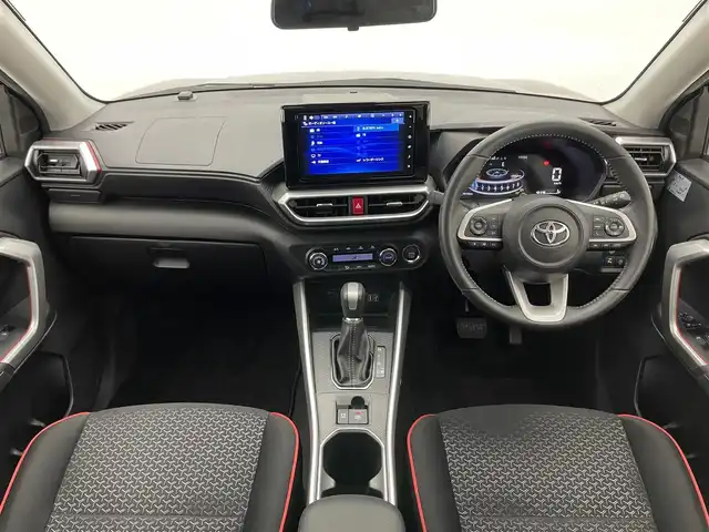 トヨタ ライズ Z 愛知県 2023(令5)年 2万km ファイアークォーツレッドM 純正９型ナビ　全方位カメラ　シートヒーター　ＨＤＭＩ　前後ドラレコ　ＥＴＣ　スマアシ　衝突軽減　追従クルコン　コーナーセンサー　電動パーキング　ＬＥＤオートライト　フルセグＴＶ　ＵＳＢ　フォグ　純正フロアマット　ドアバイザー　禁煙車