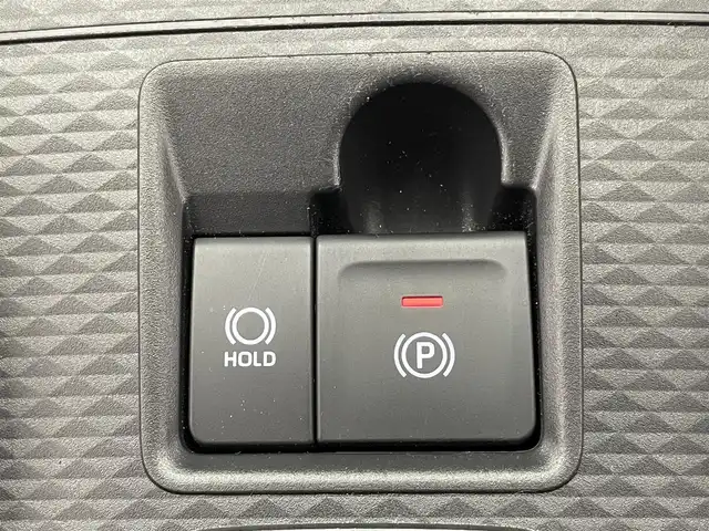 トヨタ ライズ Z 愛知県 2023(令5)年 2万km ファイアークォーツレッドM 純正９型ナビ　全方位カメラ　シートヒーター　ＨＤＭＩ　前後ドラレコ　ＥＴＣ　スマアシ　衝突軽減　追従クルコン　コーナーセンサー　電動パーキング　ＬＥＤオートライト　フルセグＴＶ　ＵＳＢ　フォグ　純正フロアマット　ドアバイザー　禁煙車