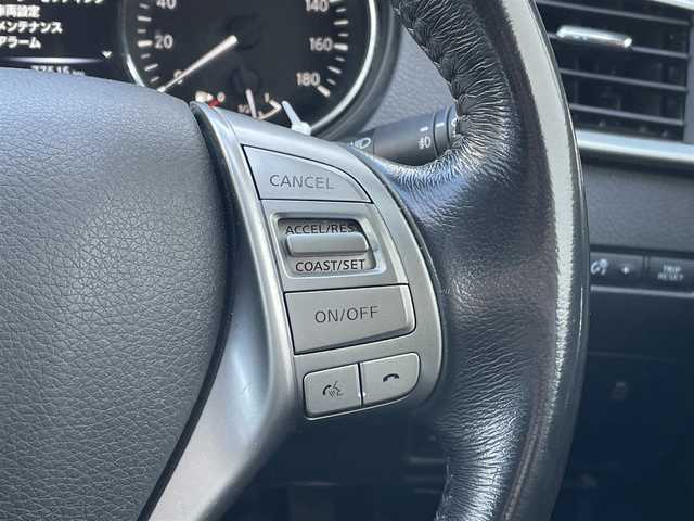 日産 エクストレイル 20Xtt エマージェンシーブレーキ 東京都 2017(平29)年 7.8万km ダイヤモンドブラック 純正ナビ　/ＴＶ　/ＣＤ／ＤＶＤ再生　/全周囲カメラ　/前席シートヒーター　/電動リアゲート　/ビルトインＥＴＣ　/ドライブレコーダー　/クルーズコントロール　/純正フロアマット　/後側方車両検知警報　/衝突軽減ブレーキ